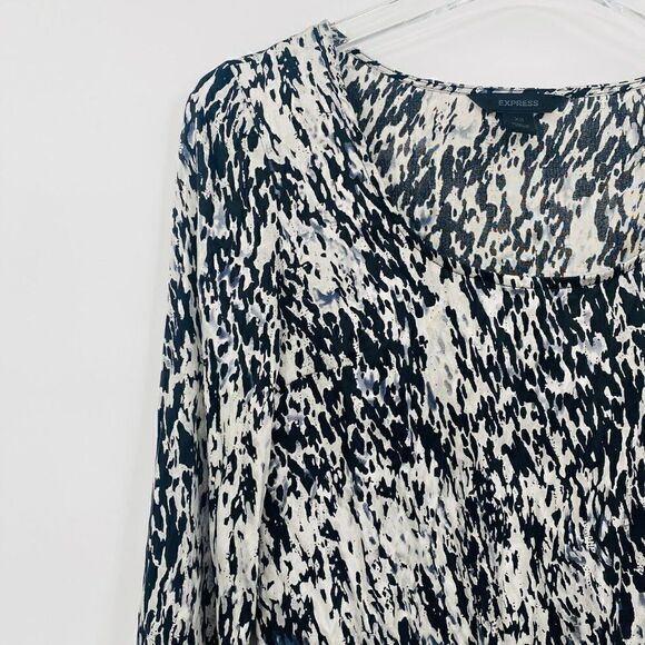 Express Size XS Black & White Long Sleeve Abstract Print Silk Mini Shift Dress - Picture 4 of 6